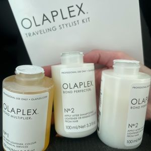 Olaplex Traveling Stylist Kit